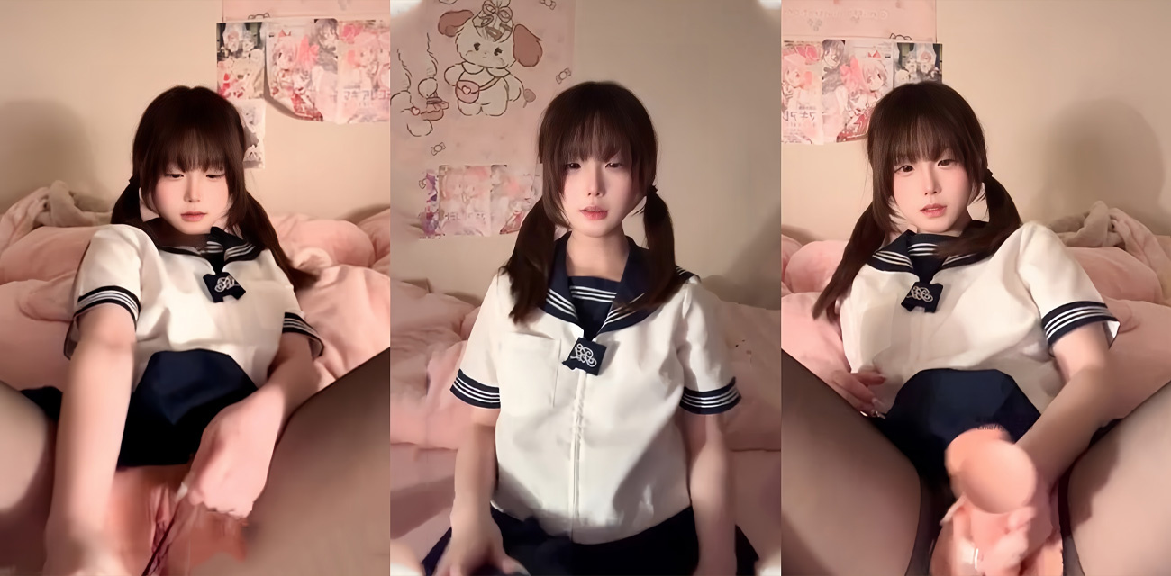 福利姬【饱饱咪】千元定制水手服淫语自慰视频，红色JK白丝袜纯欲撩人，假屌猛插粉穴狂