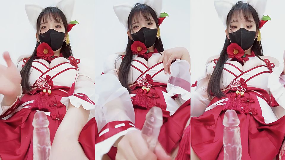 狐仙巫女水晶假屌自慰扣穴
