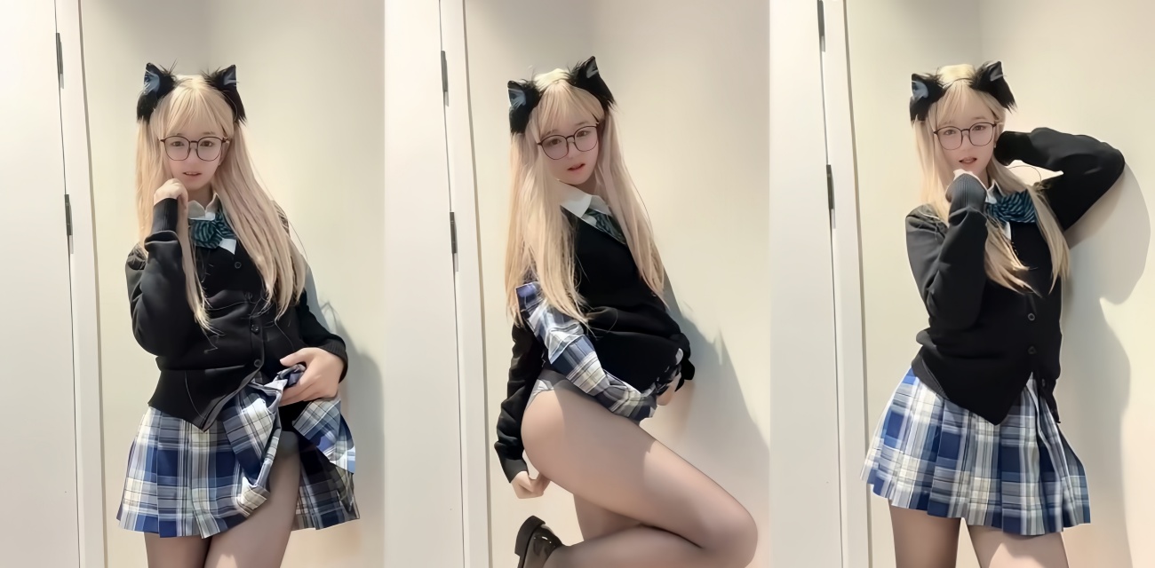 抖音高颜值双马尾萝莉【草原一只花】露脸私拍擦边福利流出，JK黑丝肥美蜜桃臀性感姿态