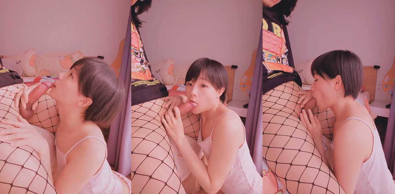 娃娃脸萝莉【loliburin】与网袜伪娘男友性爱视频流出，软萌短发少女乖巧含屌反差情侣